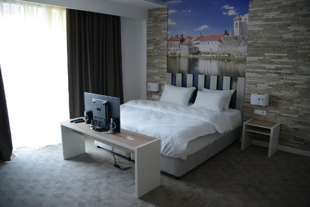 Hotel Nar Trebinje Ruang foto