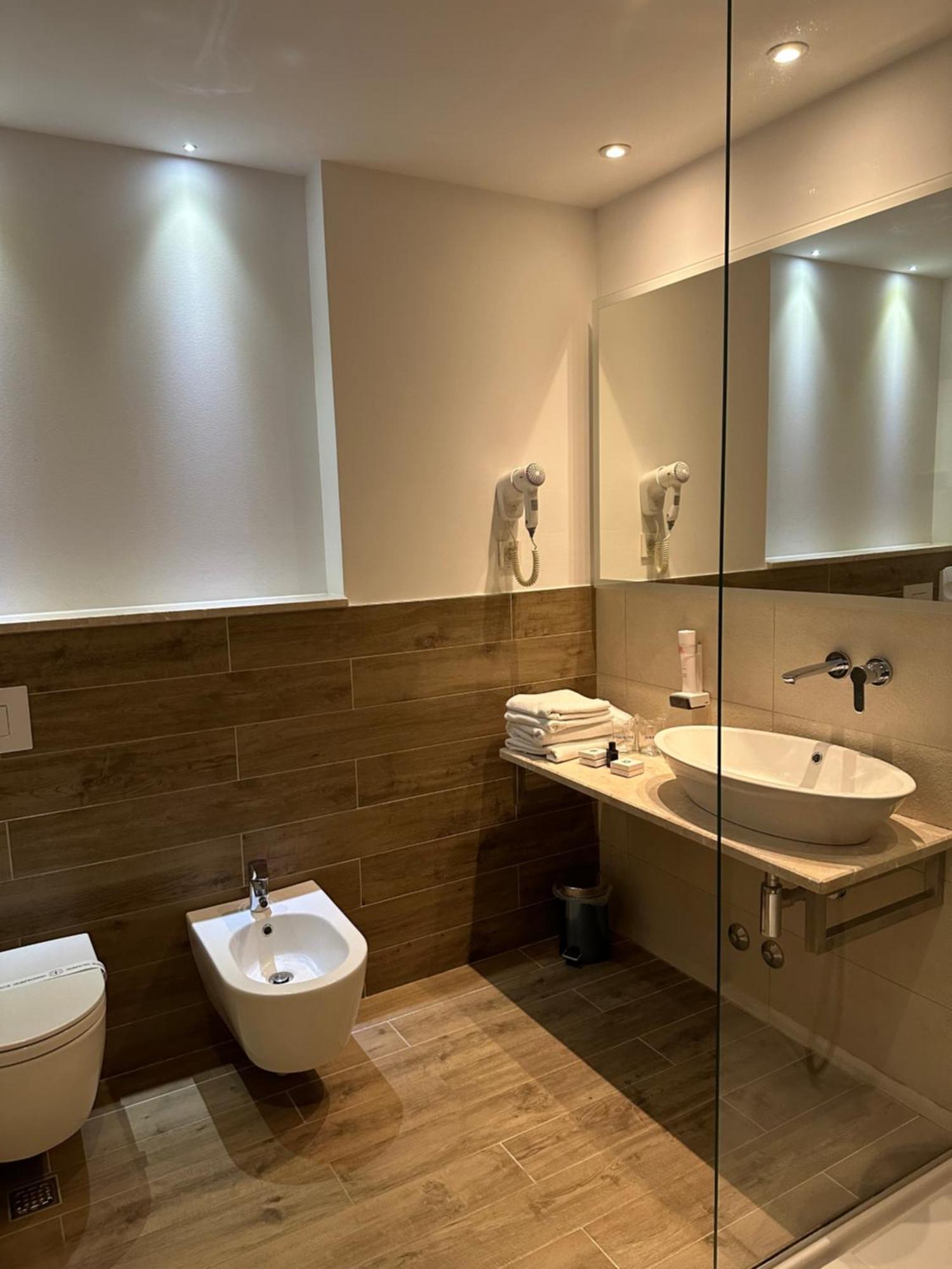 Hotel Nar Trebinje Bagian luar foto